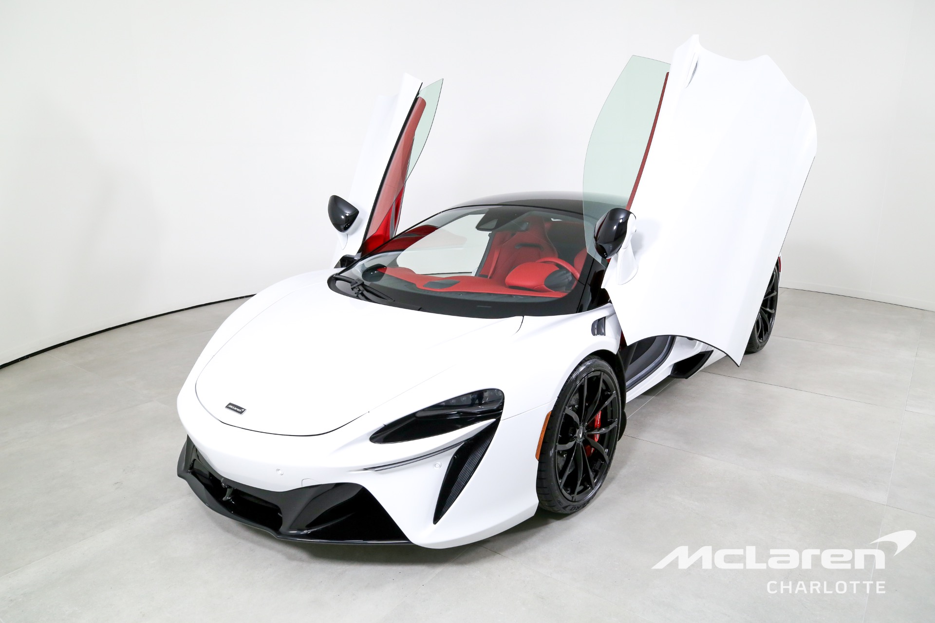 New 2023 McLaren Artura | Charlotte, NC