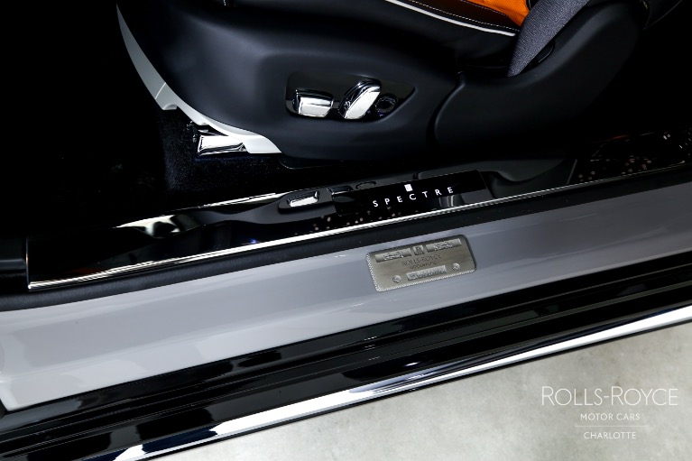 New-2024-Rolls-Royce-Spectre