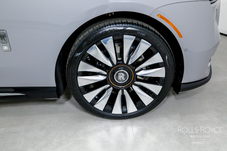 New-2024-Rolls-Royce-Spectre