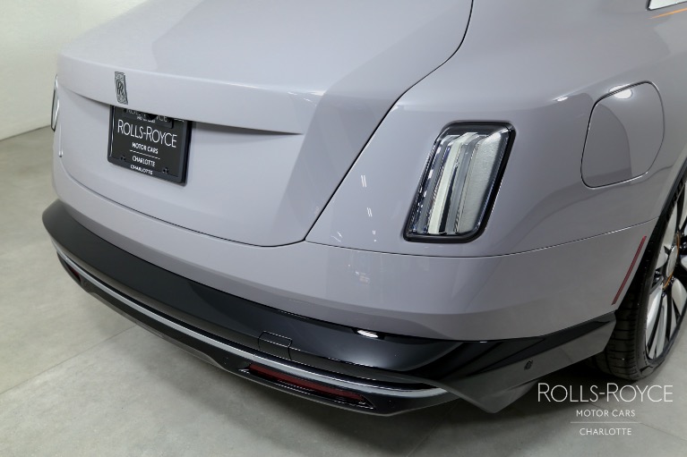 New-2024-Rolls-Royce-Spectre