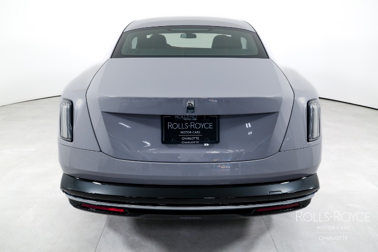 New-2024-Rolls-Royce-Spectre