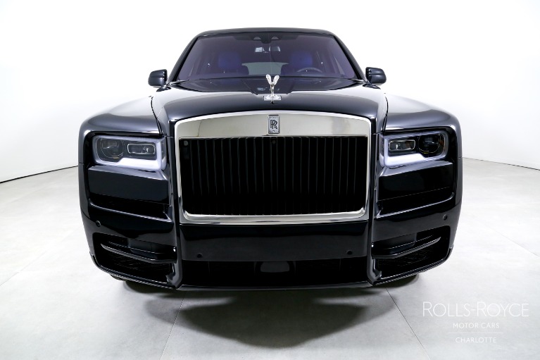 Used-2023-Rolls-Royce-Cullinan