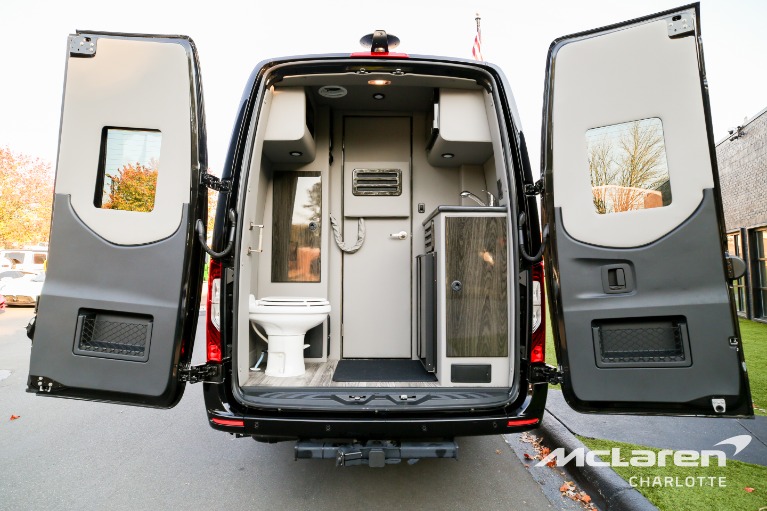 New-2024-Mercedes-Benz-Sprinter-3500XD