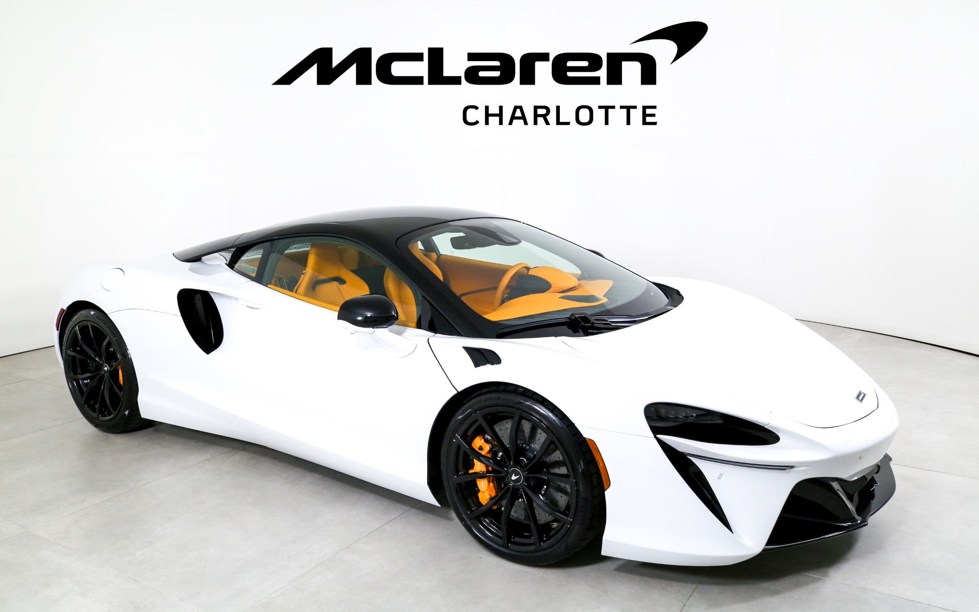 New 2023 McLaren Artura | Charlotte, NC
