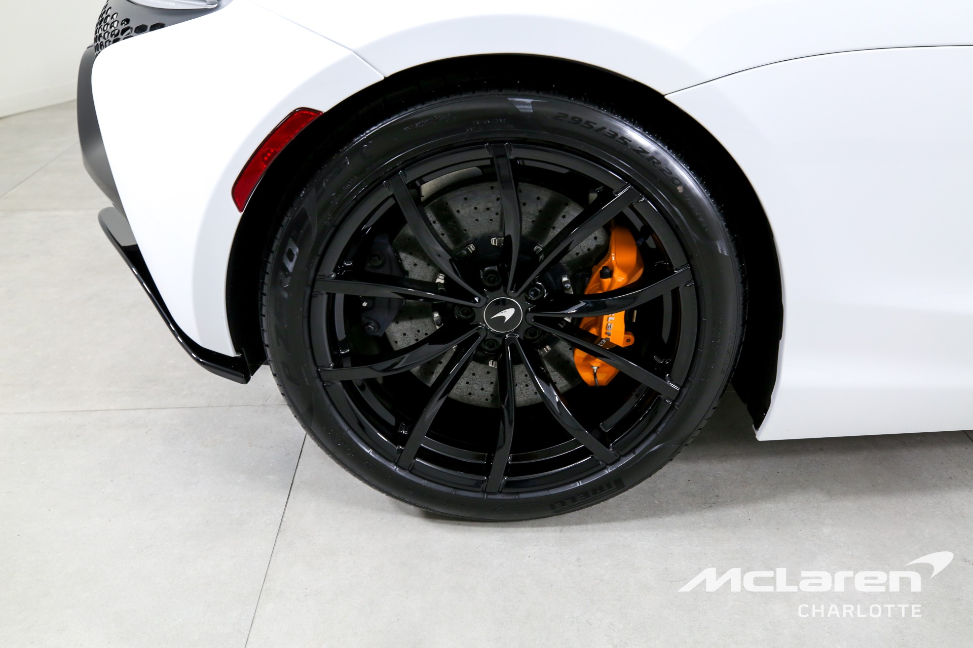 New 2023 McLaren Artura | Charlotte, NC