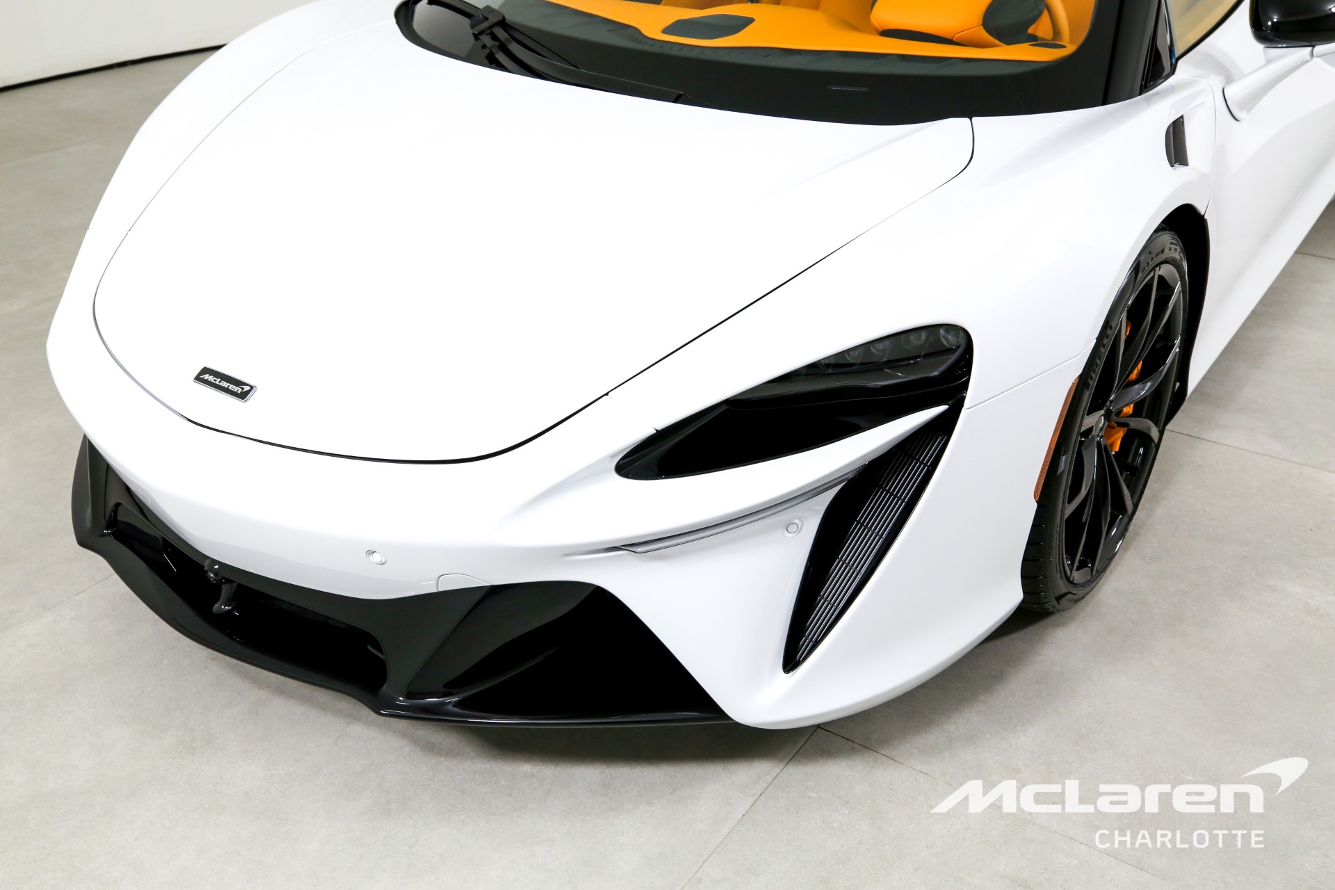 New 2023 McLaren Artura  | Charlotte, NC