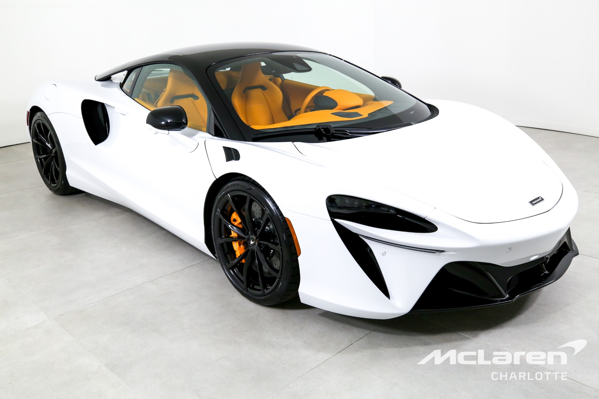 New 2023 McLaren Artura  | Charlotte, NC