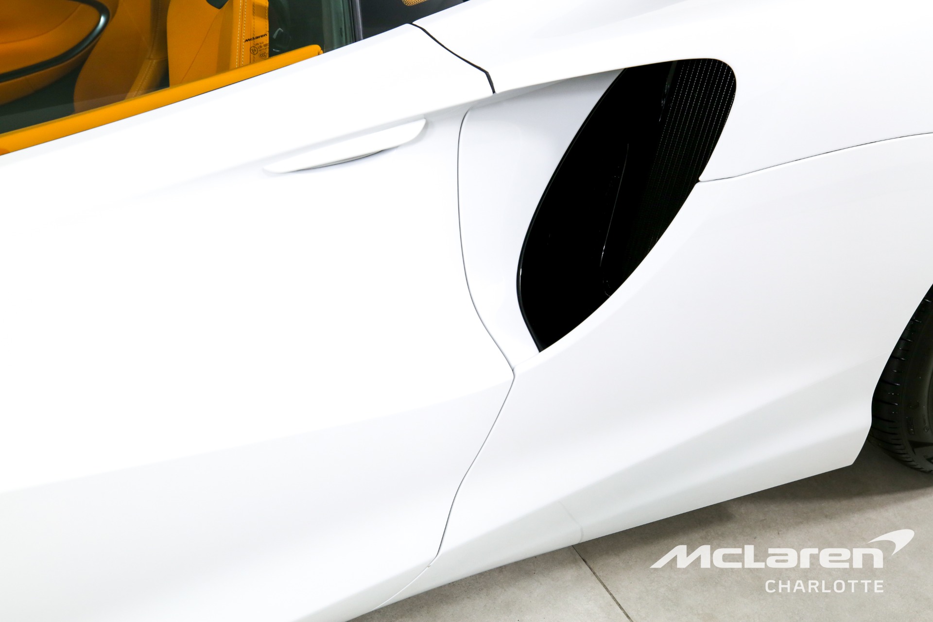 New 2023 McLaren Artura | Charlotte, NC