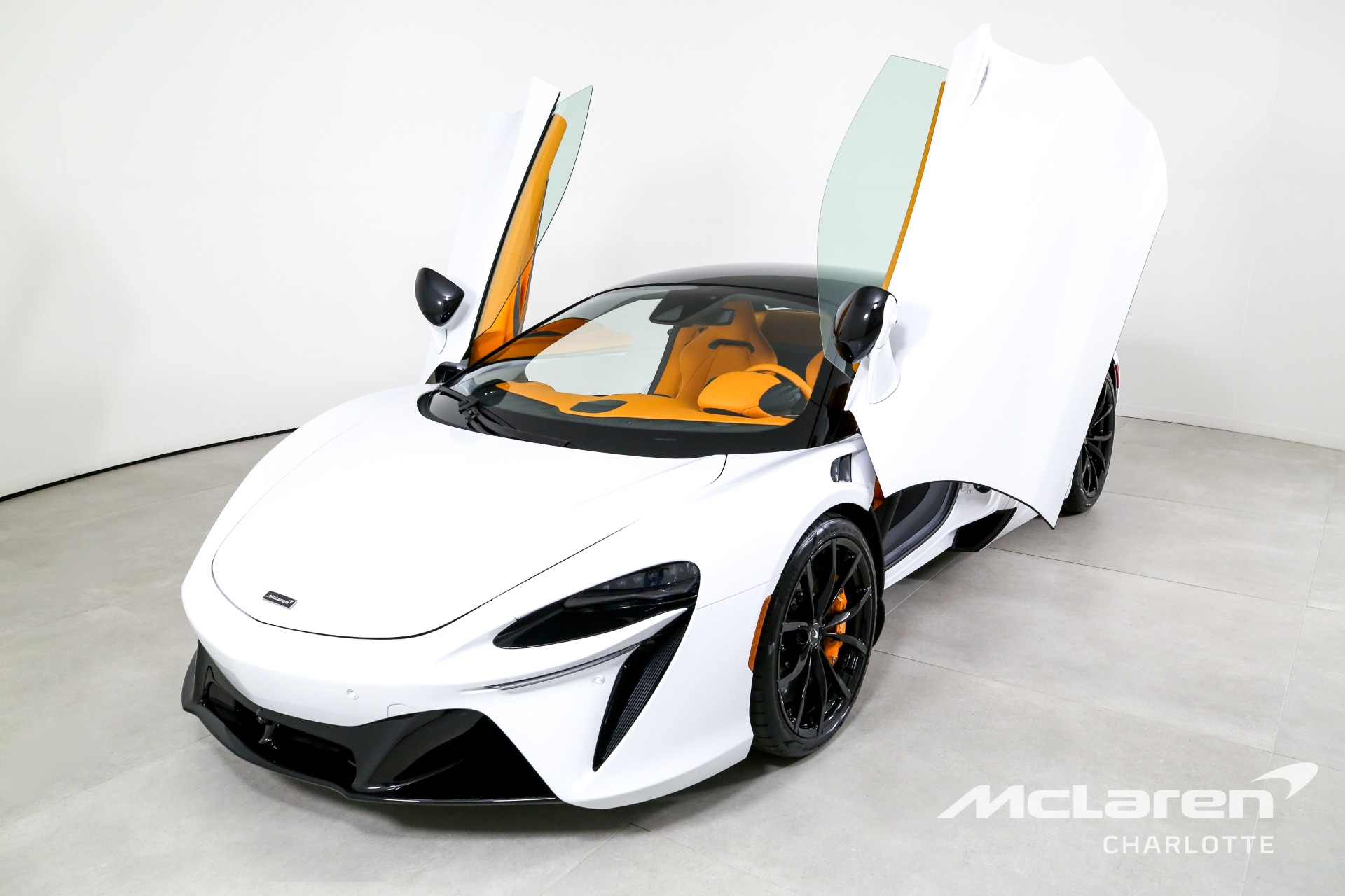 New 2023 McLaren Artura  | Charlotte, NC