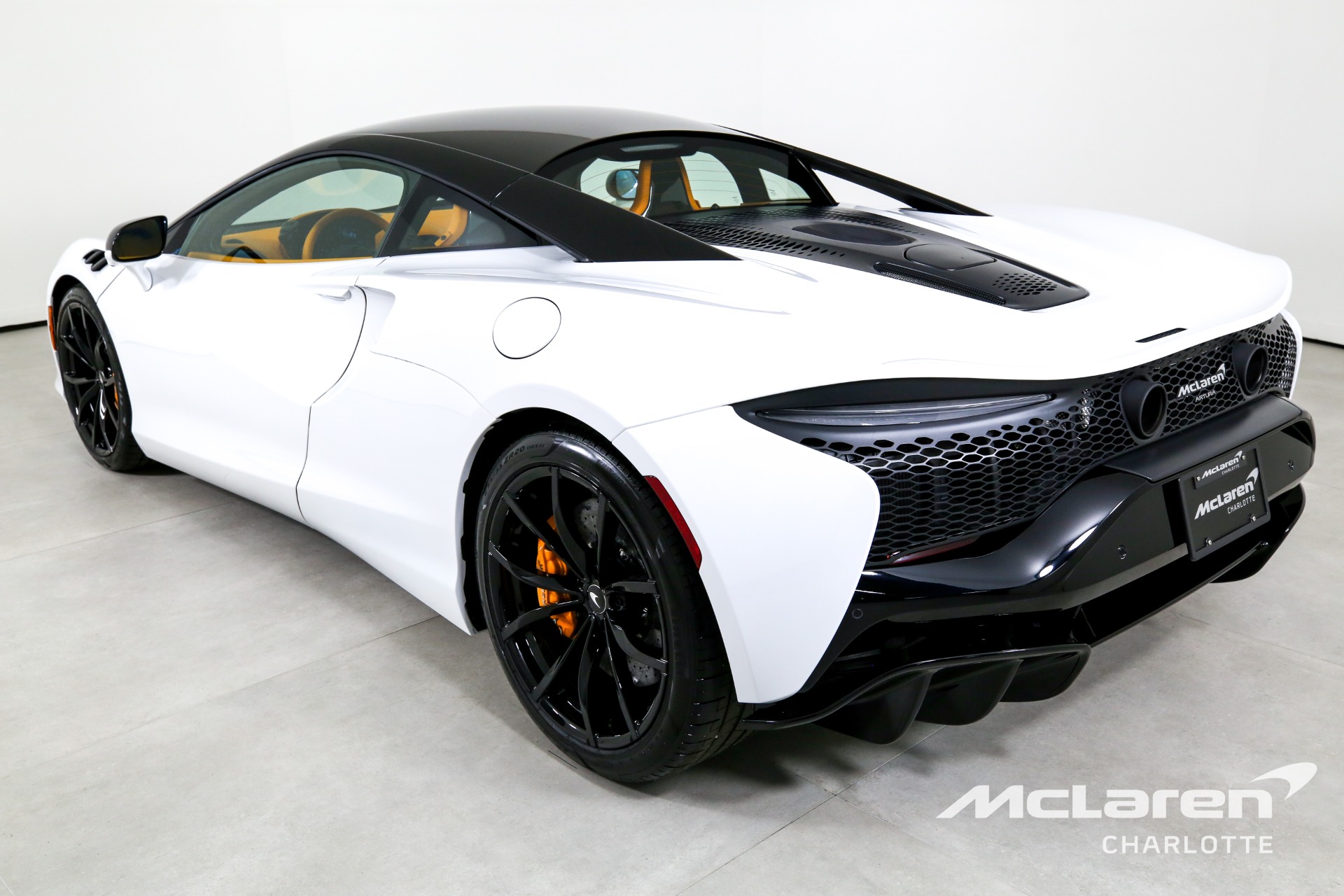 New 2023 McLaren Artura | Charlotte, NC