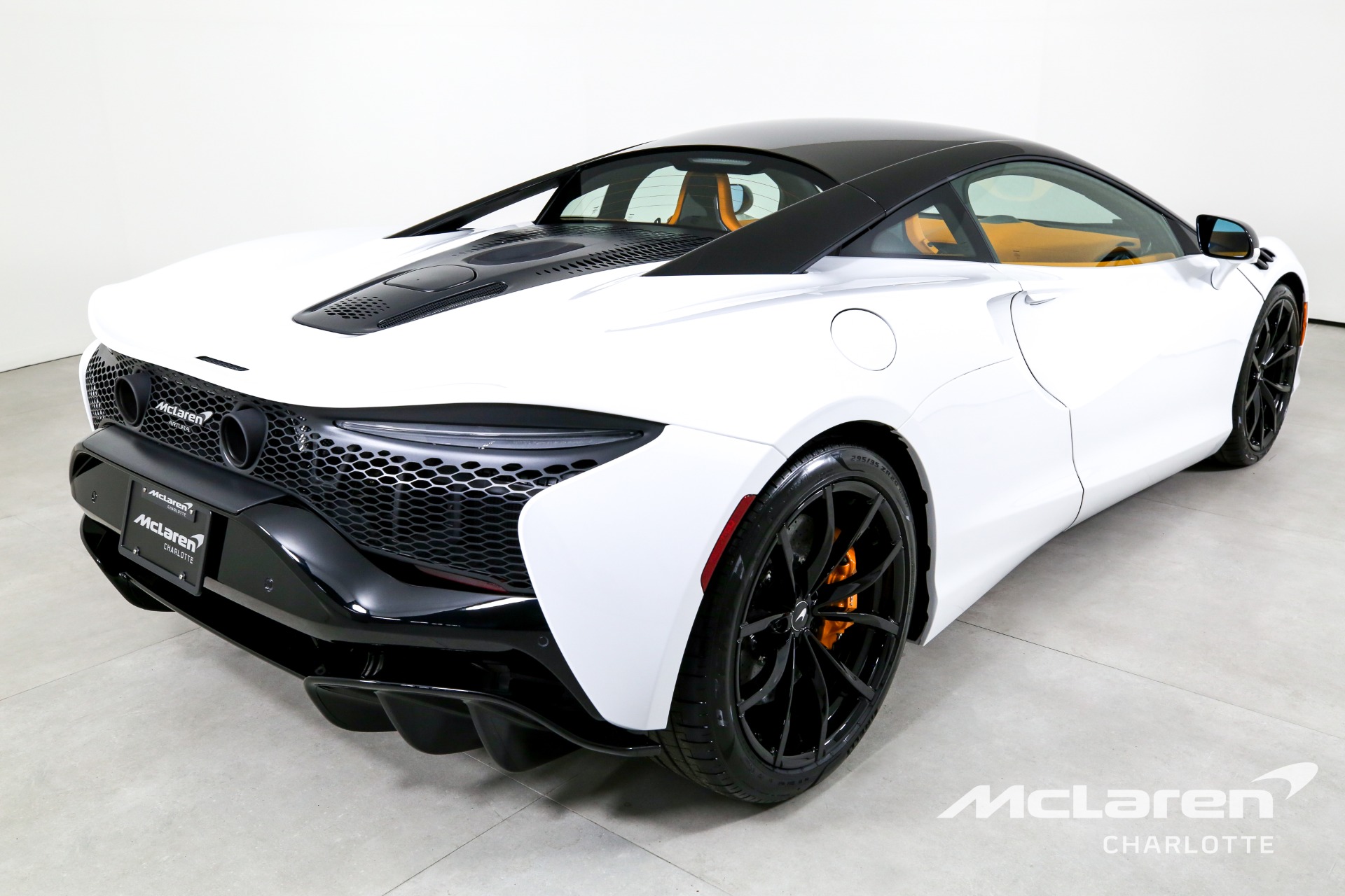 New 2023 McLaren Artura | Charlotte, NC