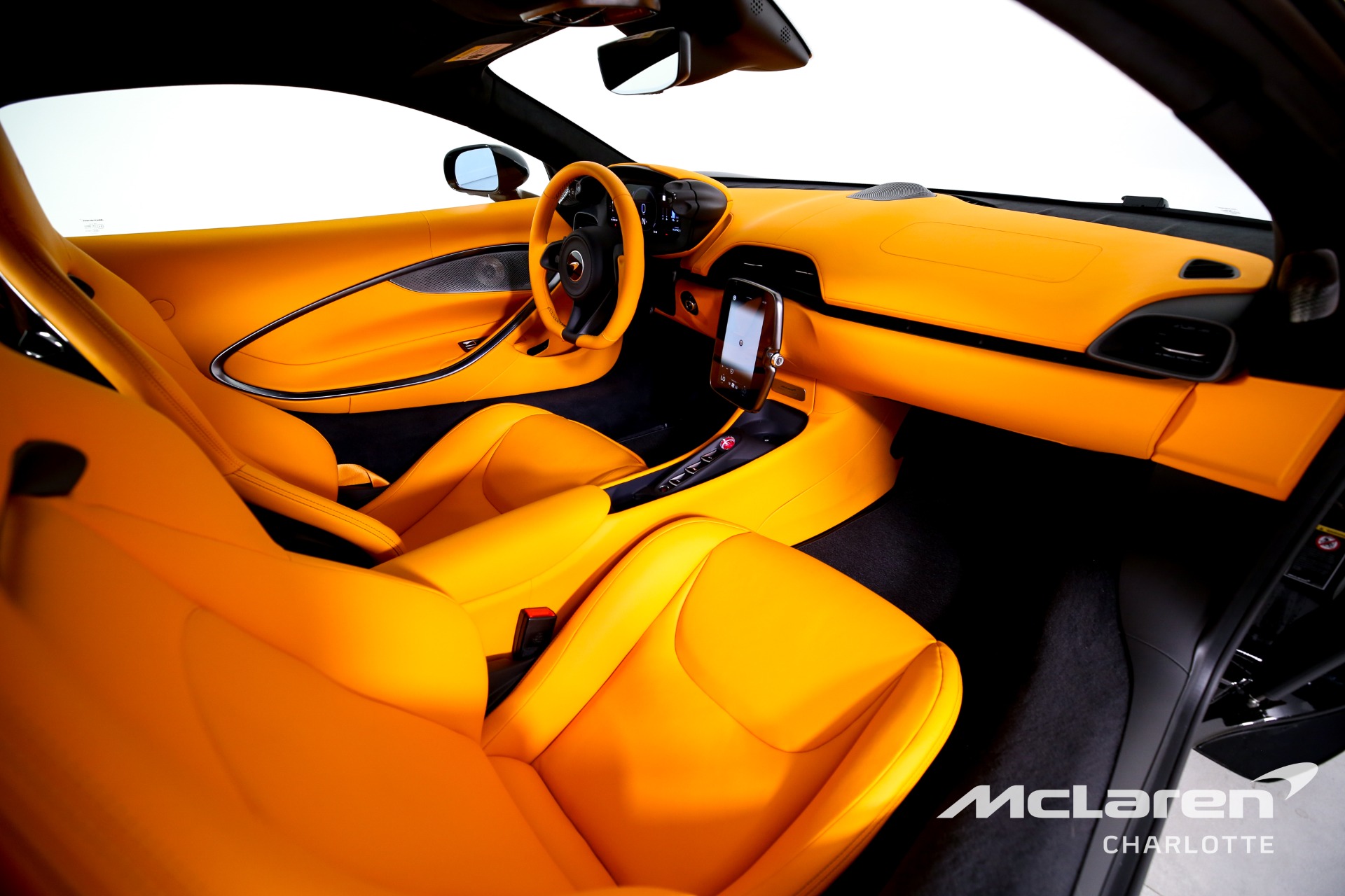 New 2023 McLaren Artura | Charlotte, NC