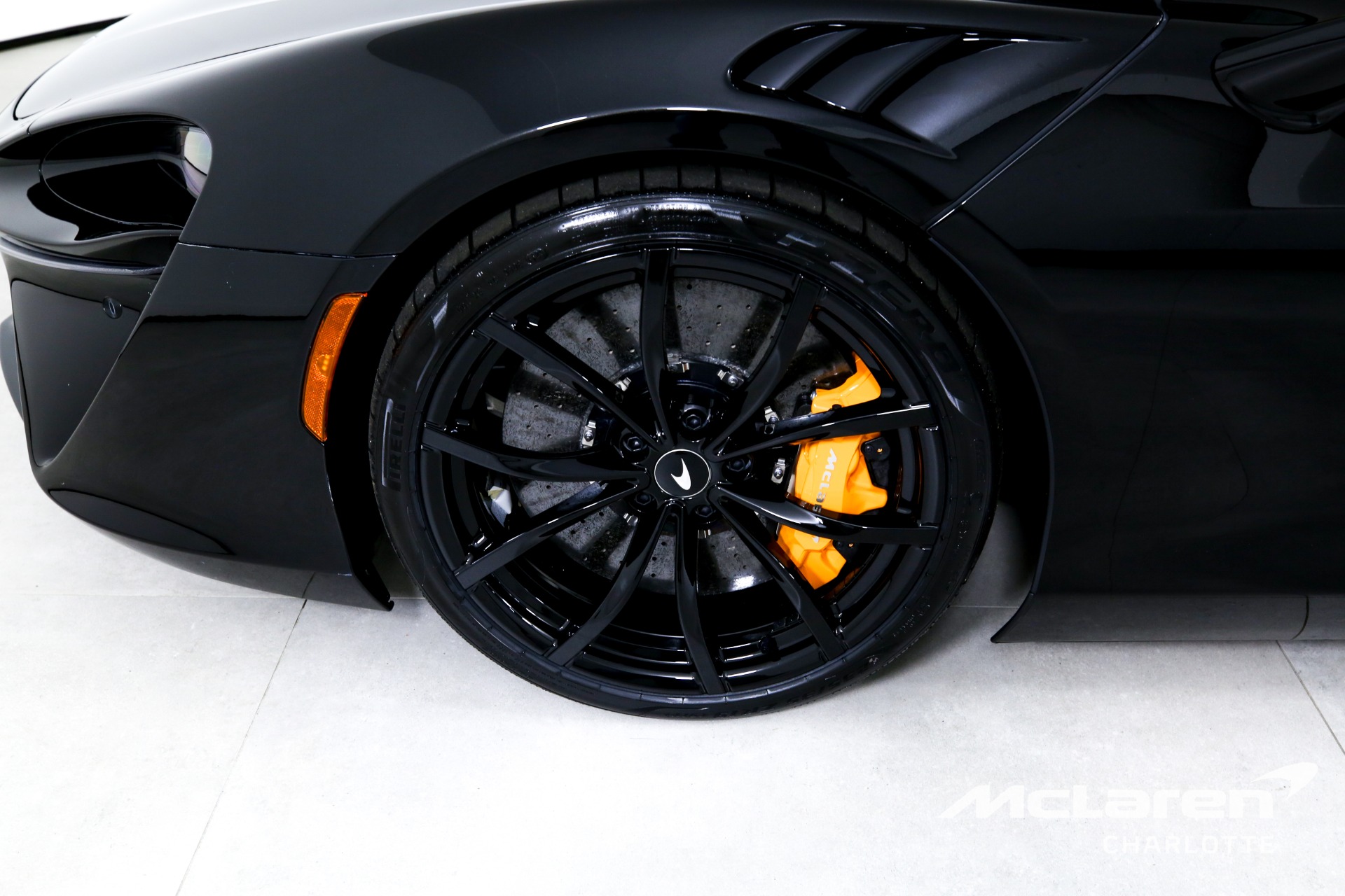New 2023 McLaren Artura | Charlotte, NC
