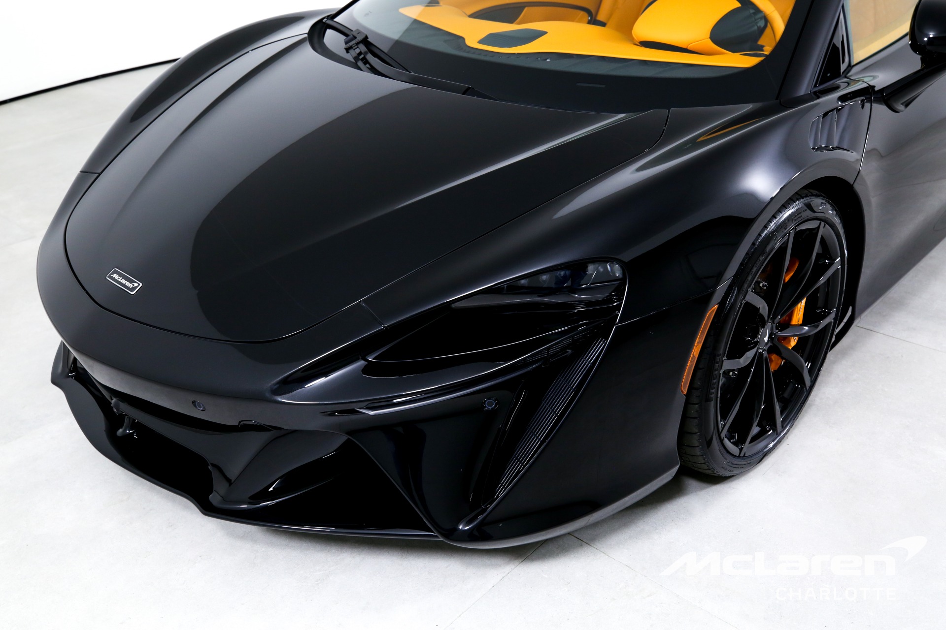 New 2023 McLaren Artura | Charlotte, NC
