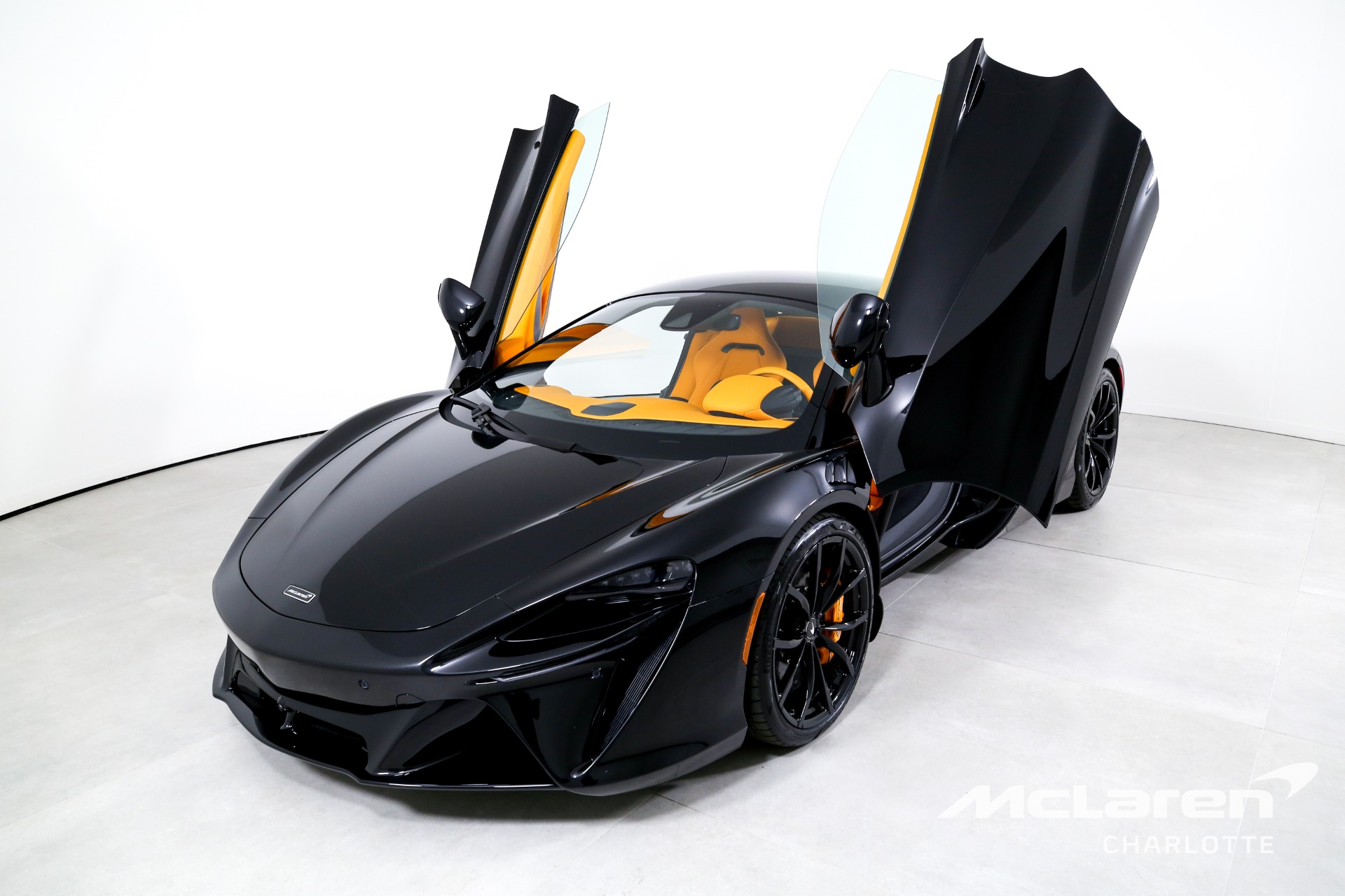New 2023 McLaren Artura | Charlotte, NC