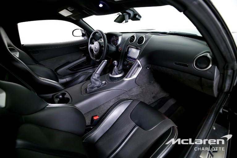 Used-2016-Dodge-Viper-SRT