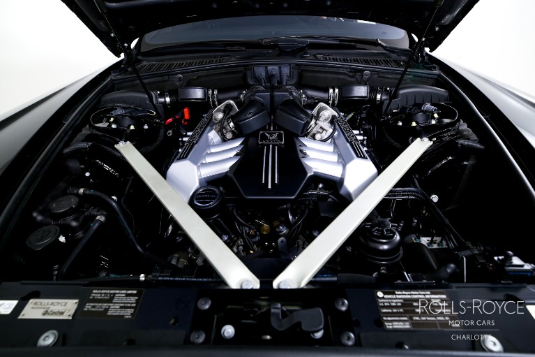 Used-2014-Rolls-Royce-Phantom-Drophead-Coupe
