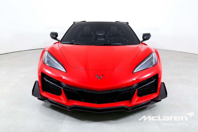 Used-2023-Chevrolet-Corvette-Z06