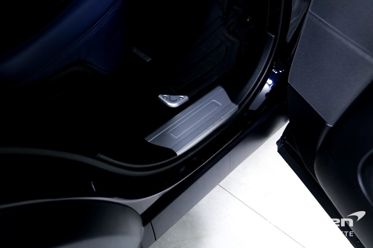 Used-2020-Land-Rover-Range-Rover-Sport-HST
