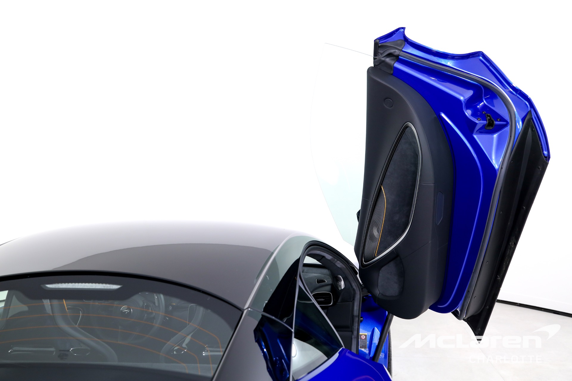 New 2023 McLaren Artura | Charlotte, NC