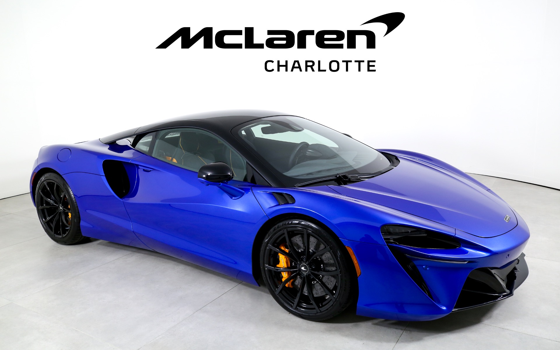 New 2023 McLaren Artura | Charlotte, NC