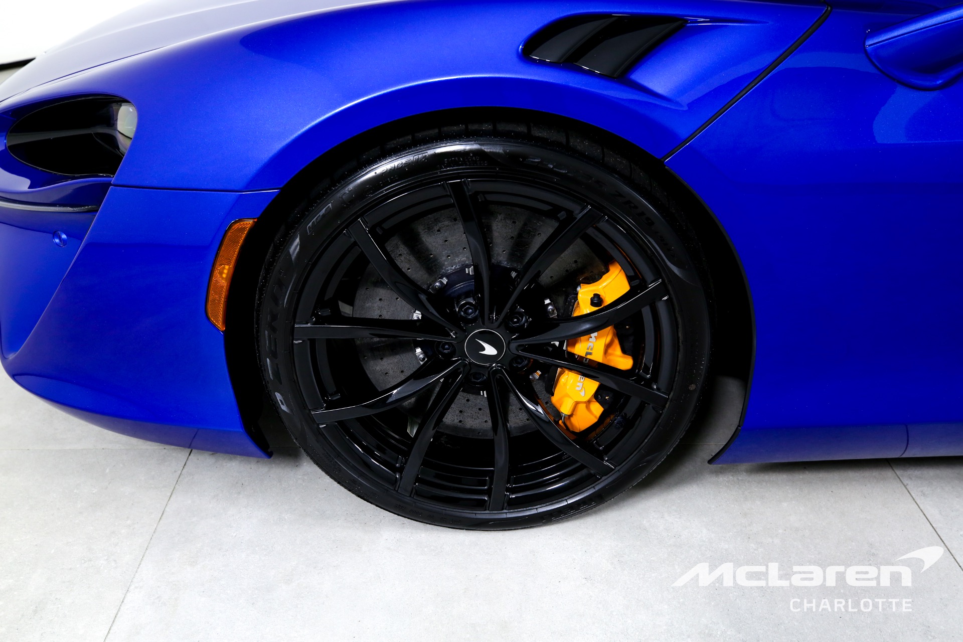 New 2023 McLaren Artura | Charlotte, NC