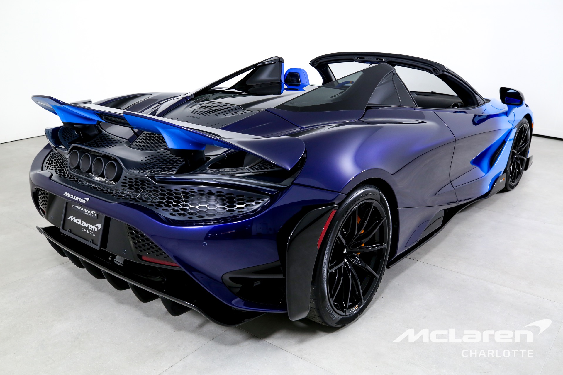 Used 2022 McLaren 765LT Spider | Charlotte, NC