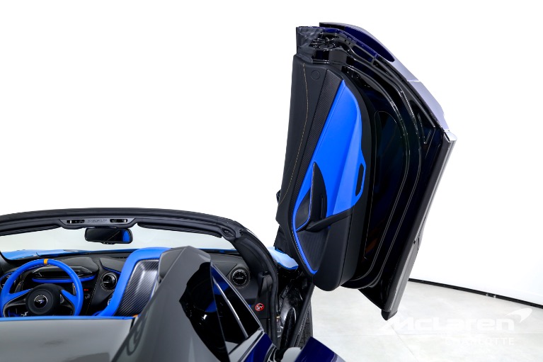 Used-2022-McLaren-765LT-Spider