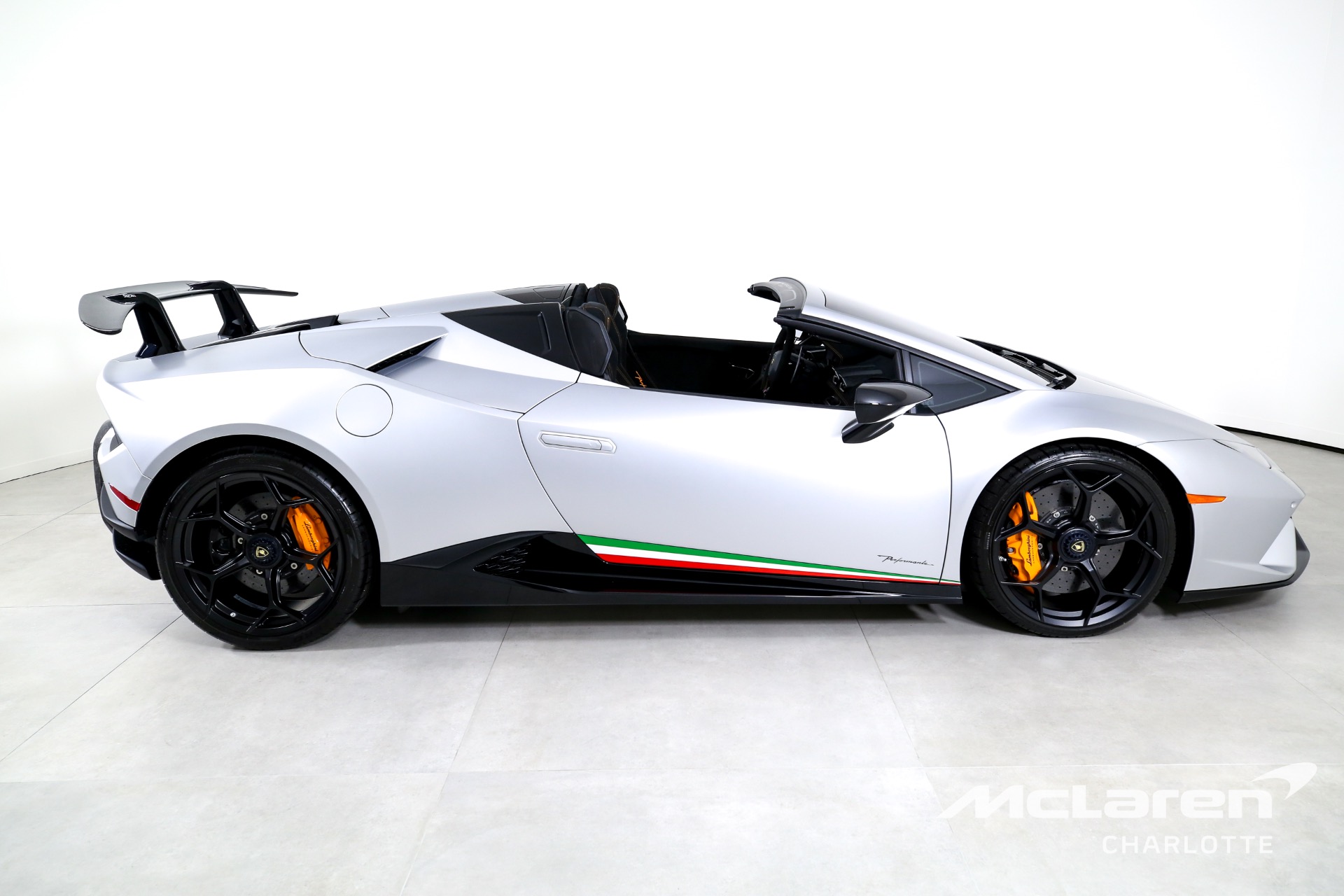 Used 2018 LAMBORGHINI HURACAN | Charlotte, NC