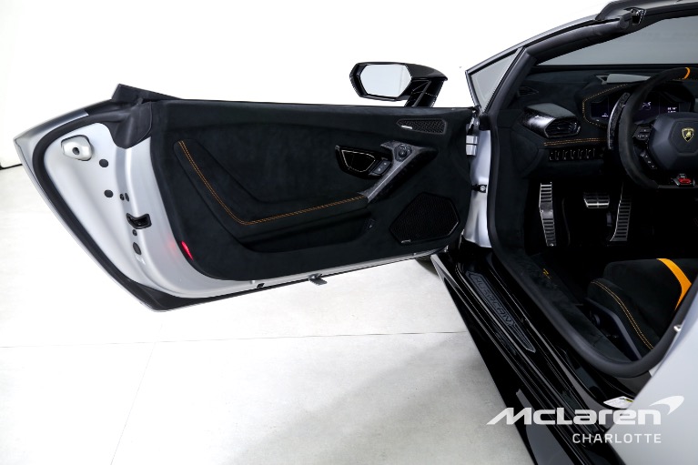 Used-2018-LAMBORGHINI-HURACAN