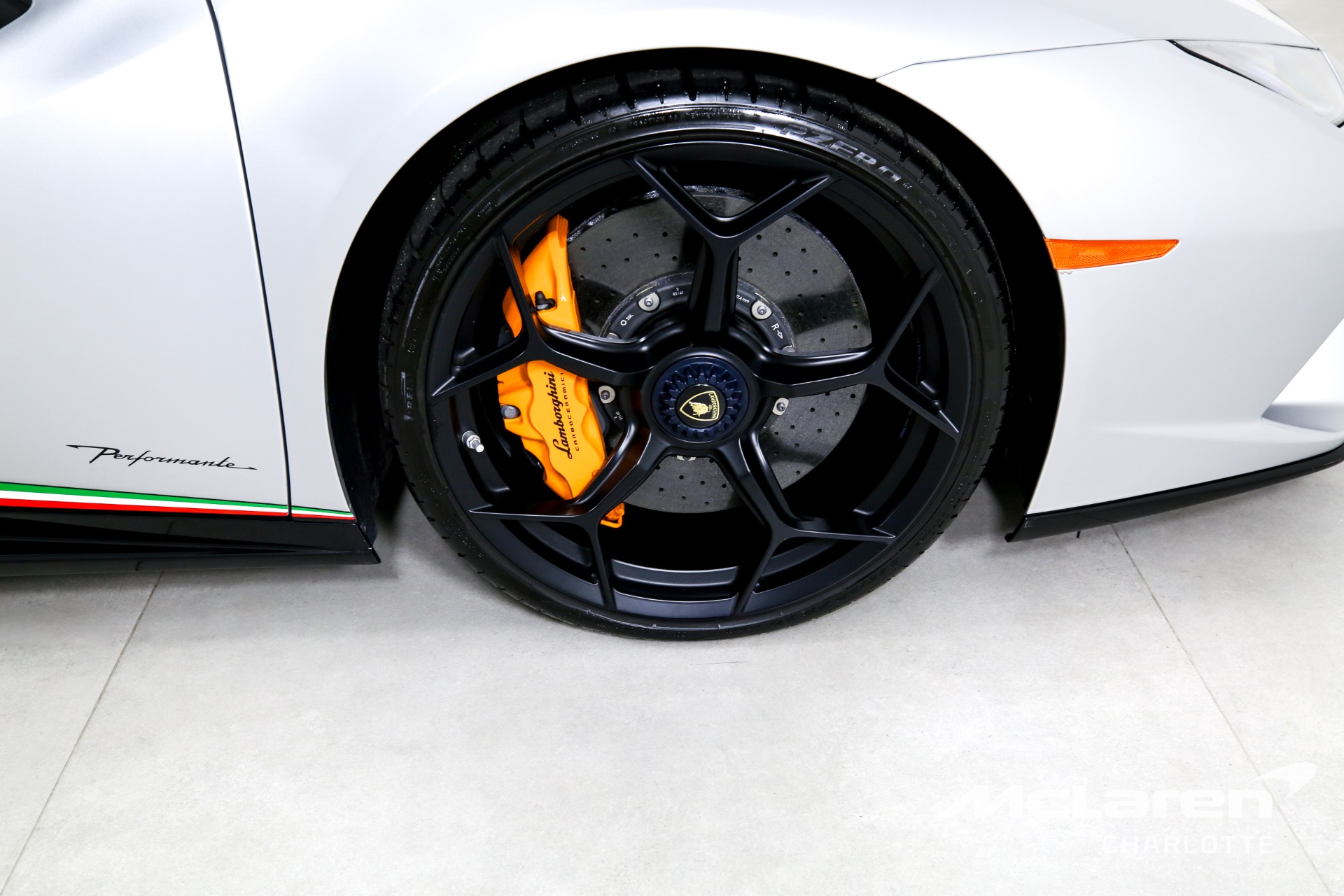 Used 2018 LAMBORGHINI HURACAN | Charlotte, NC