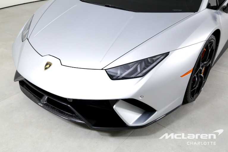 Used-2018-LAMBORGHINI-HURACAN