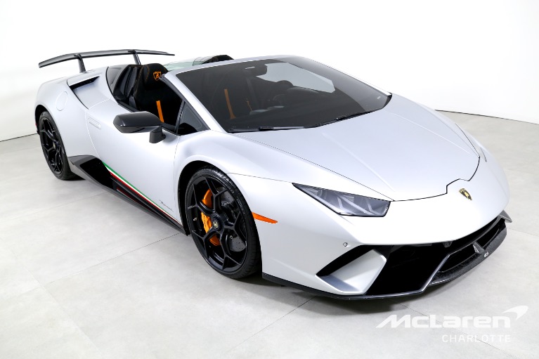 Used-2018-LAMBORGHINI-HURACAN