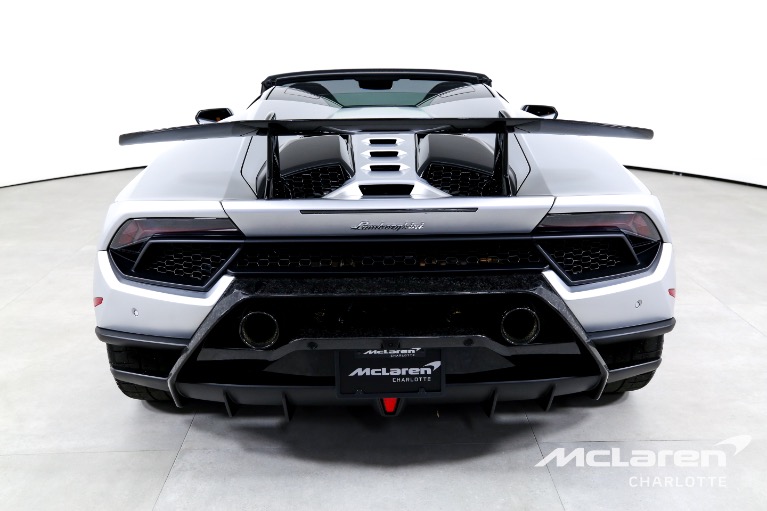 Used-2018-LAMBORGHINI-HURACAN