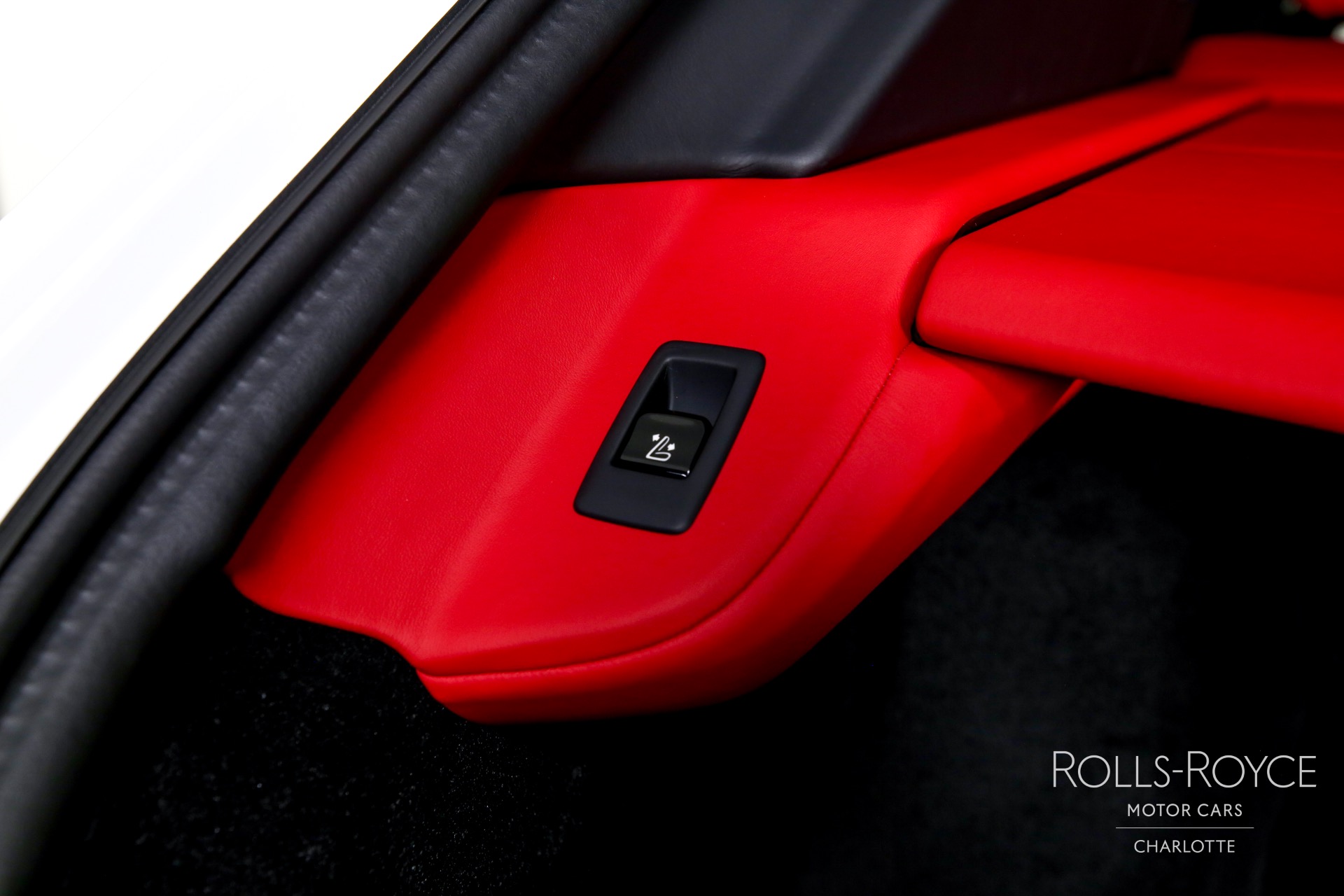 New 2024 Rolls-Royce Cullinan | Charlotte, NC