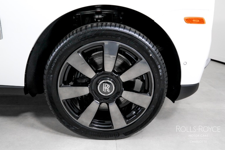 New-2024-Rolls-Royce-Cullinan