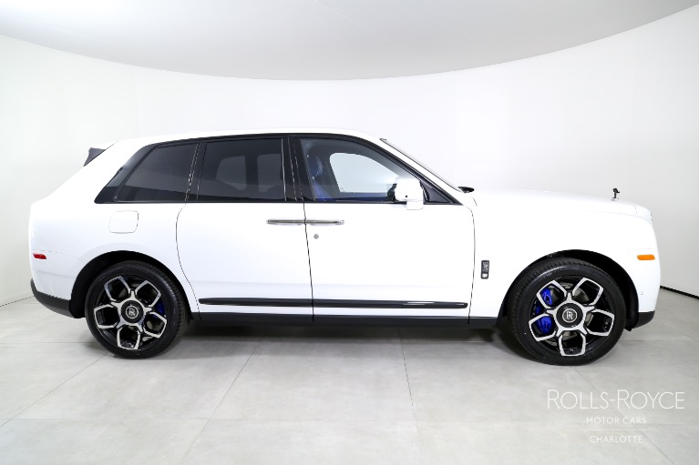 New-2024-Rolls-Royce-Black-Badge-Cullinan