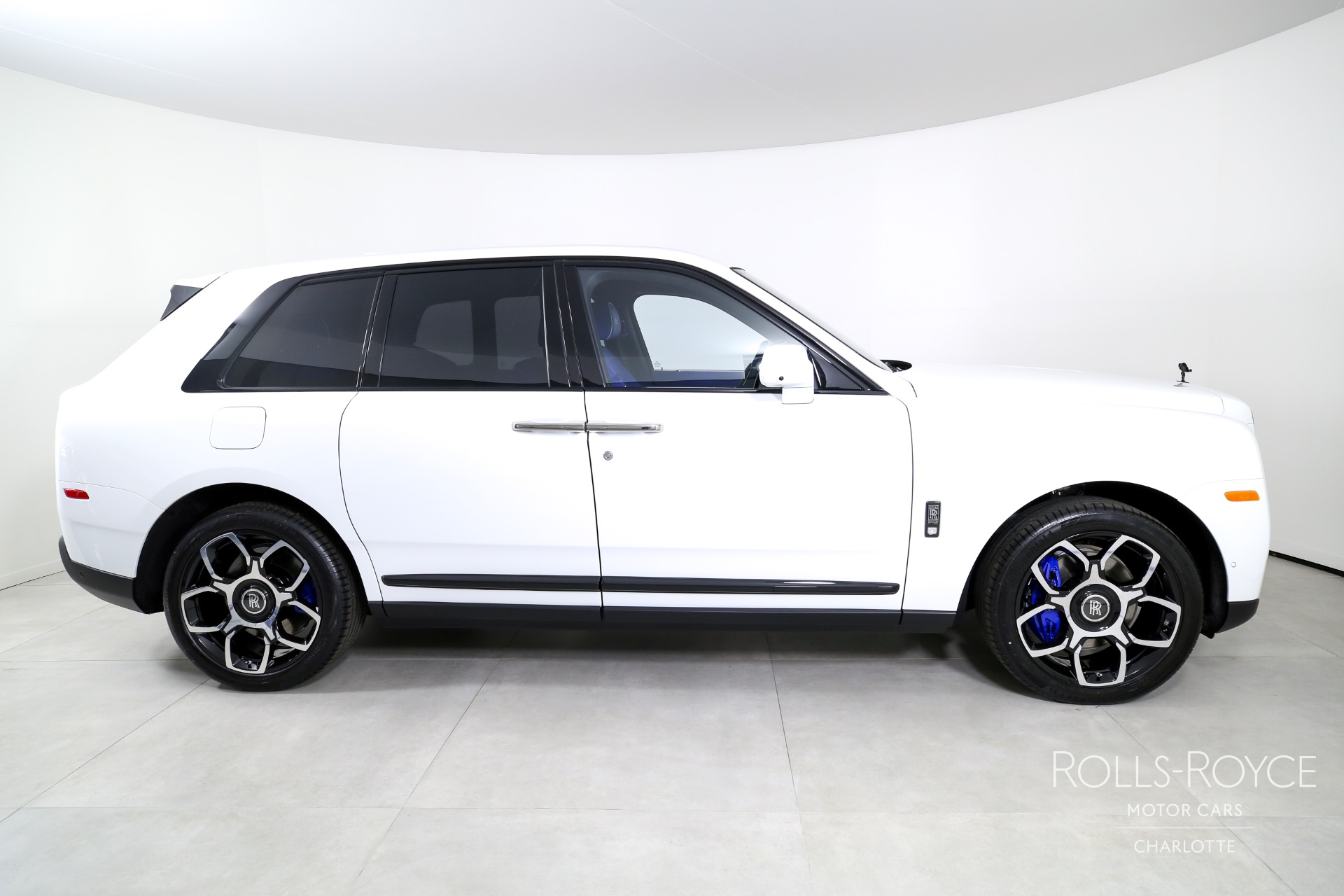 New 2024 Rolls-Royce Black Badge Cullinan | Charlotte, NC