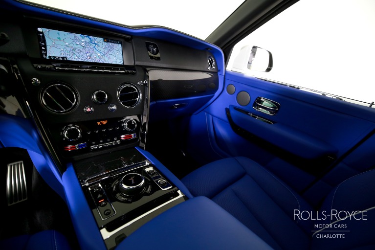 Used-2024-Rolls-Royce-Black-Badge-Cullinan