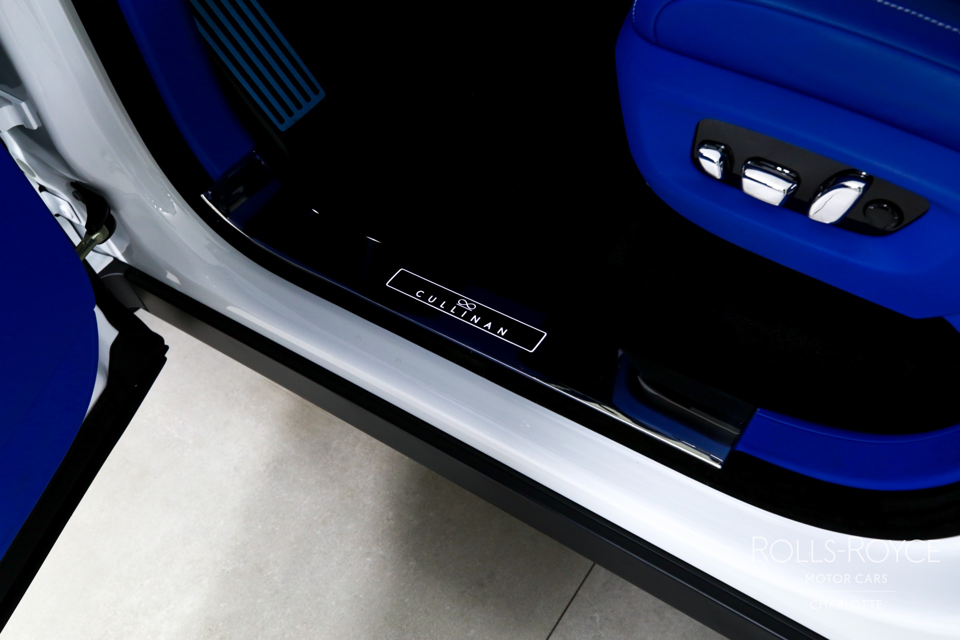 Used 2024 Rolls-Royce Black Badge Cullinan  | Charlotte, NC