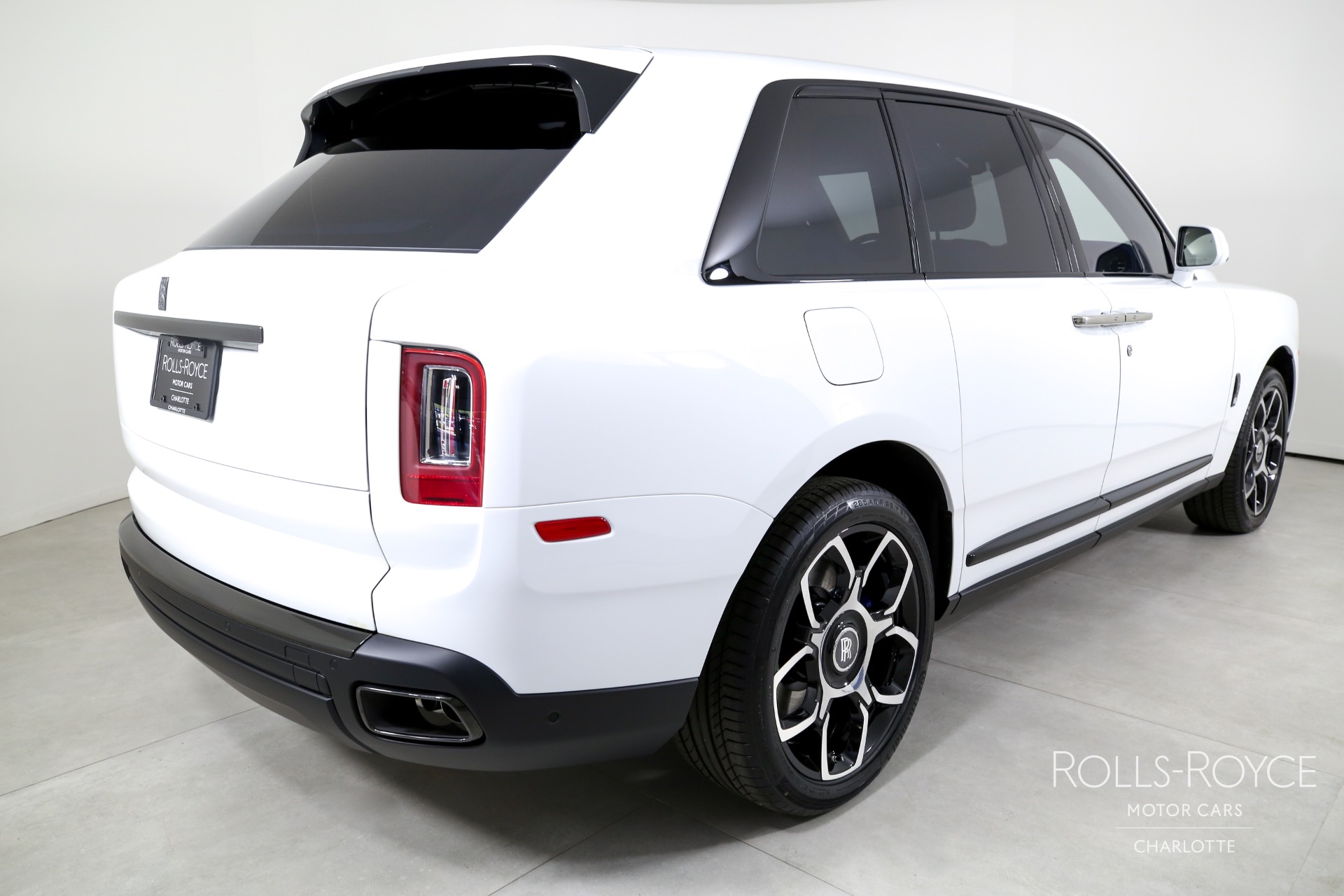 New 2024 Rolls-Royce Black Badge Cullinan | Charlotte, NC