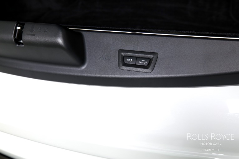 Used-2024-Rolls-Royce-Black-Badge-Cullinan