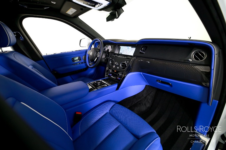 Used-2024-Rolls-Royce-Black-Badge-Cullinan