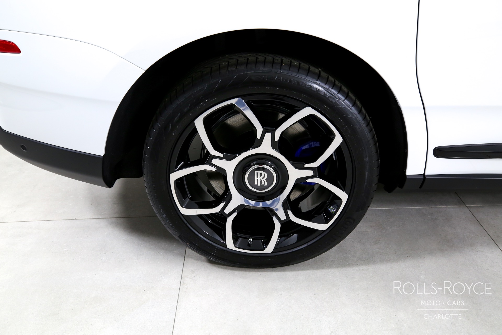 New 2024 Rolls-Royce Black Badge Cullinan | Charlotte, NC