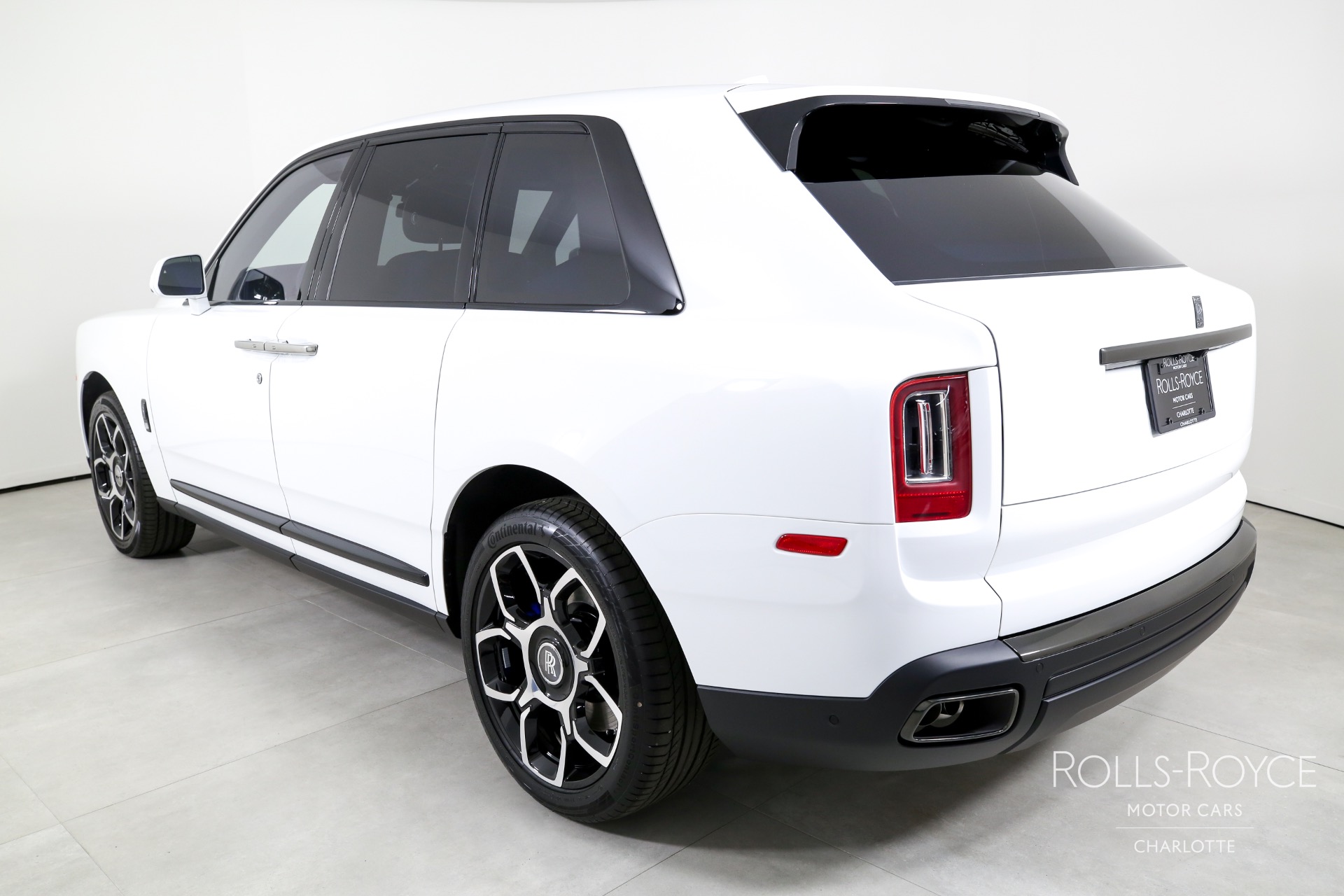 New 2024 Rolls-Royce Black Badge Cullinan | Charlotte, NC