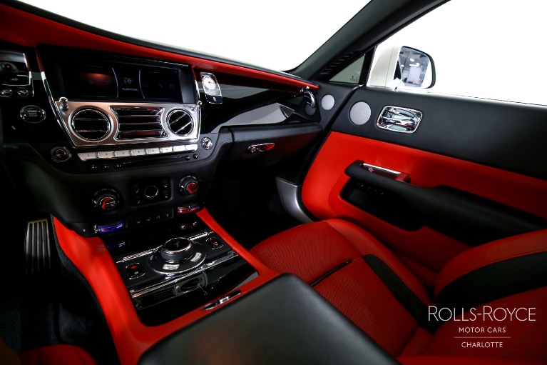 Used-2019-Rolls-Royce-Wraith