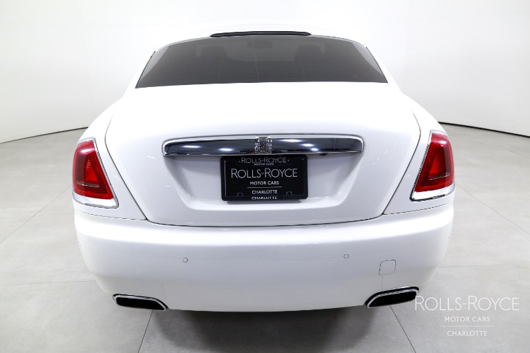 Used-2019-Rolls-Royce-Wraith