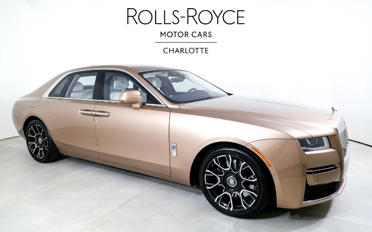 Used-2023-Rolls-Royce-Ghost
