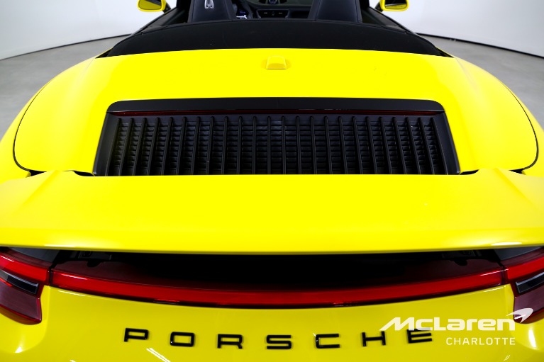 Used-2018-Porsche-911-Carrera-4S