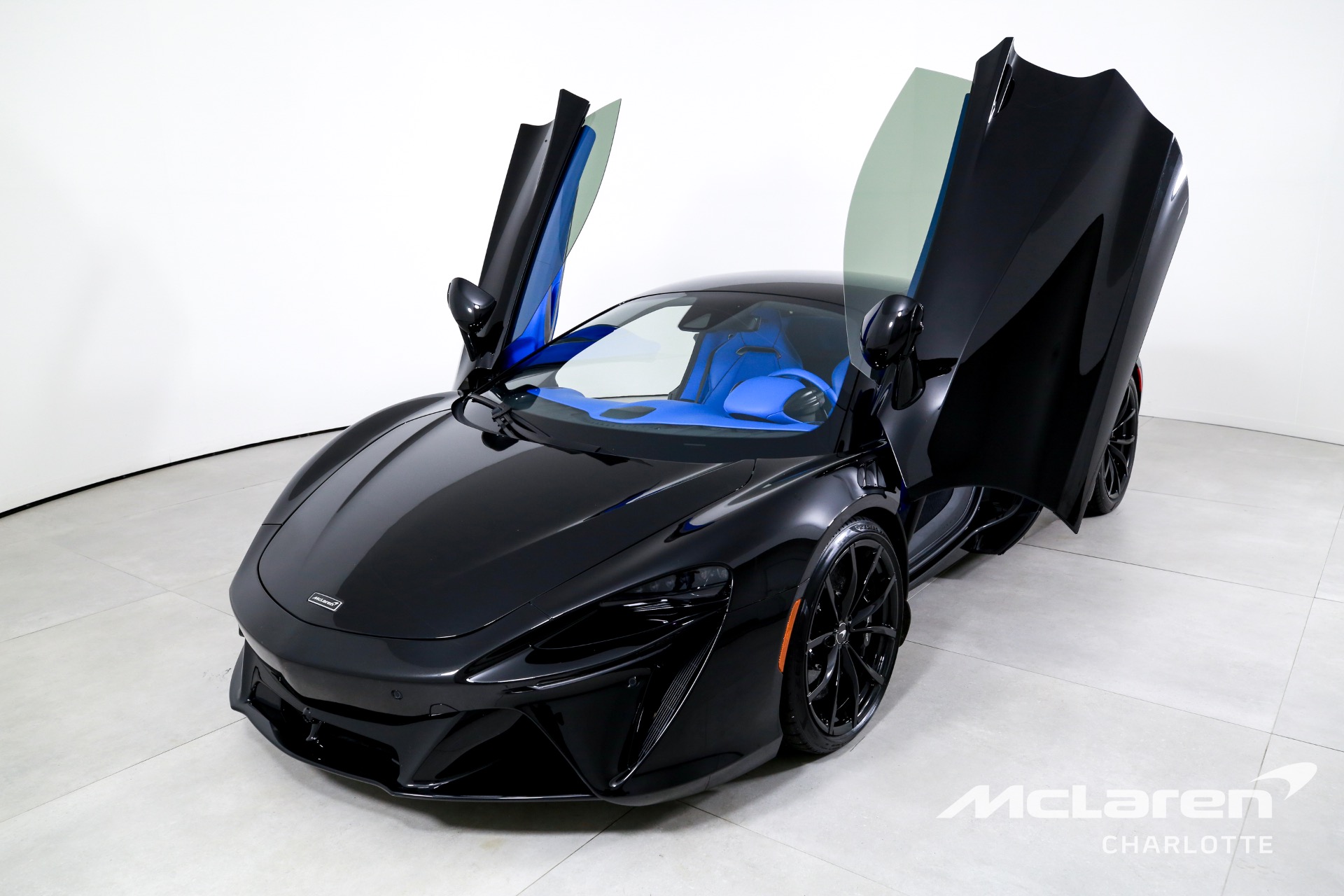 Used 2024 McLaren Artura | Charlotte, NC